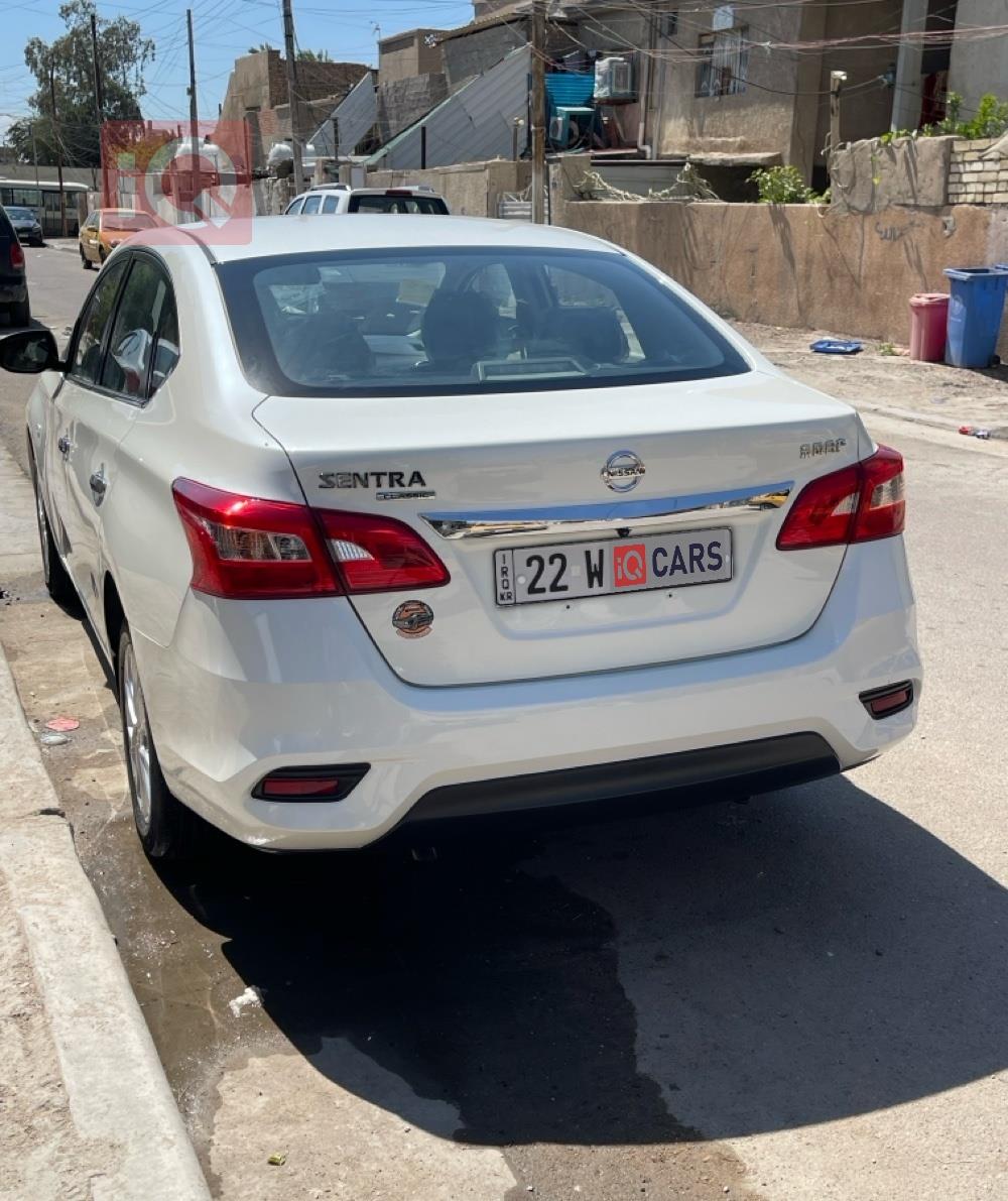 نيسان سنترا